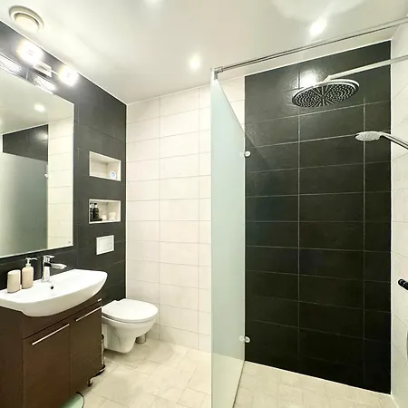 Impress Apartment Tallinn Extérieur photo